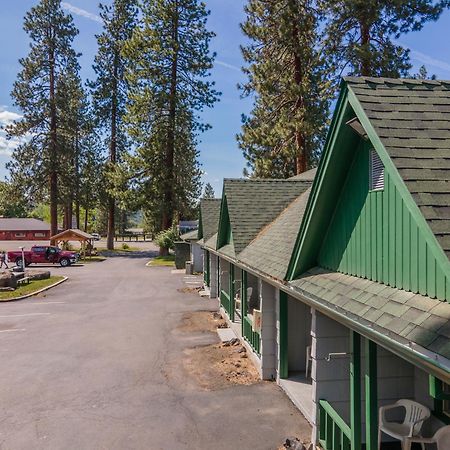 Green Gables Motel & Suites Burney Bagian luar foto